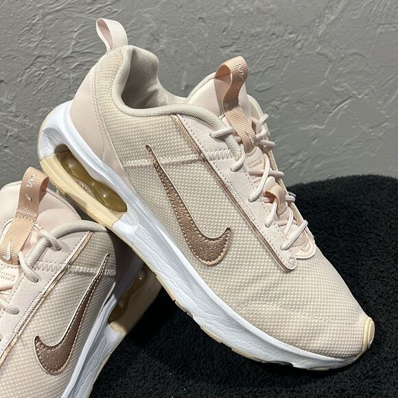 🔥🔥 NIKE Air Max Intrlk Lite Running Shoes Women Sz 9 - Light Pink/Peach - EUC - Picture 2 of 11